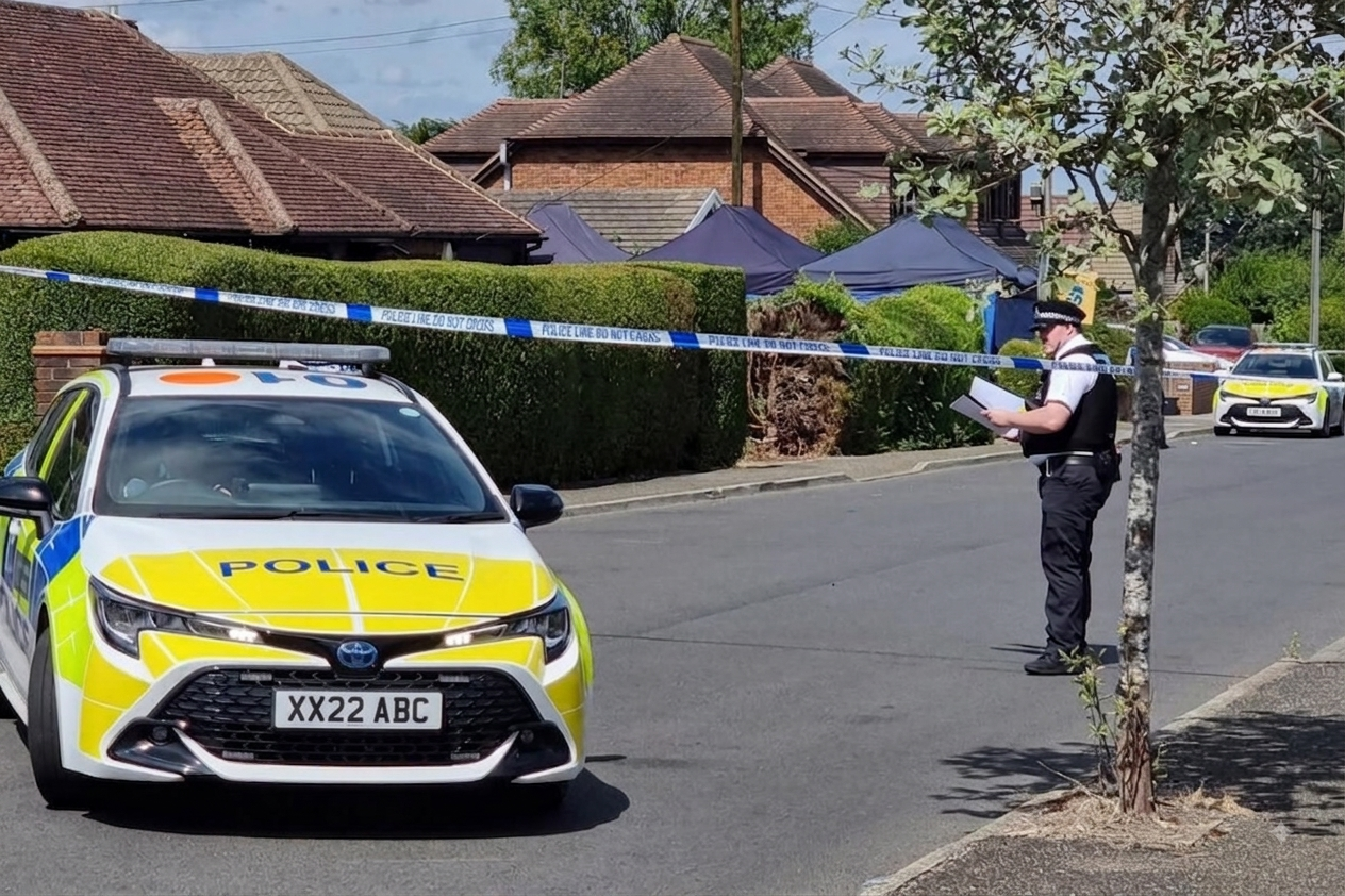 Biggin Hill House Cordoned Off for Five Days Following Discovery of Bones